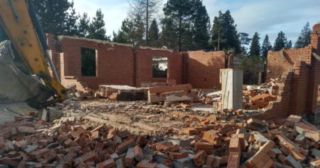 Демонтаж 1 этажного дома Назарово, цена от 1614 руб.