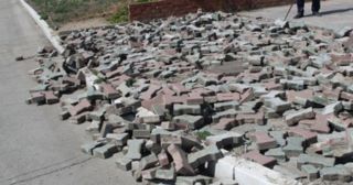 Демонтаж тротуарной плитки Назарово, цена от 2968 руб.
